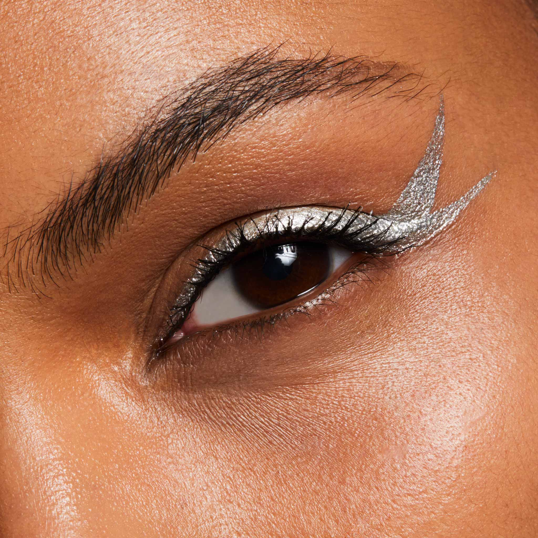 LIQUIDLAST 24-HOUR WATERPROOF LINER